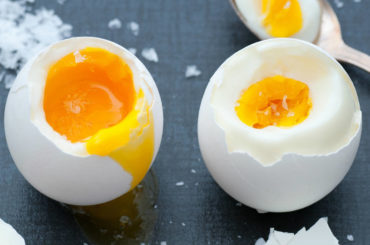 Eggs attenuate postprandial hyperglycemia